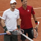 Andy Murray et Novak Djokovic vont faire équipe KEYSTONE/AP/Christophe Ena